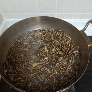 自制炒制五香瓜子