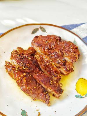 馋哭邻居家小孩的蜜汁青梅梅花肉