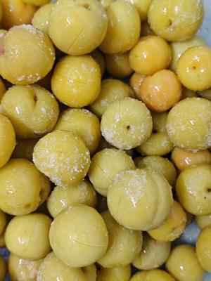 一口一个脆爽【腌李子】