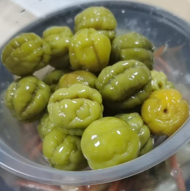 美味～泡李子