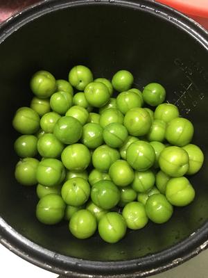 美味～泡李子