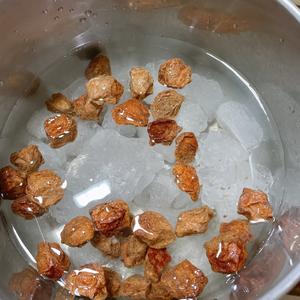 解腻开胃的糖渍李子
