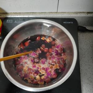玫瑰桑葚奶
