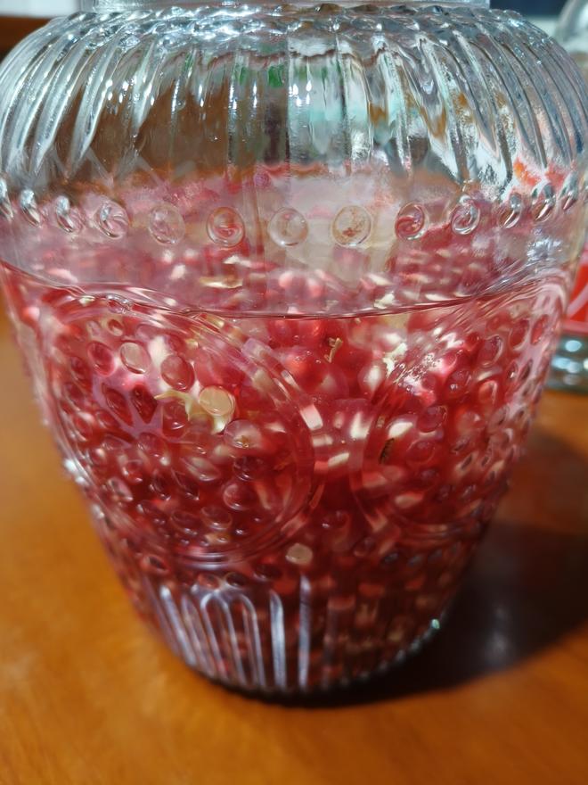 自制低度石榴酒