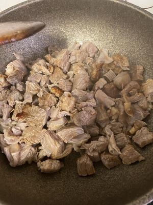 超级好吃的牛肉炖柿子
