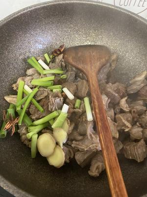 超级好吃的牛肉炖柿子