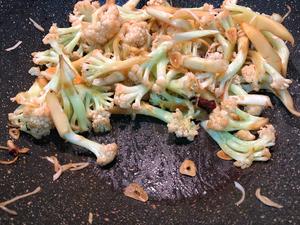 &#x6BD4;&#x8089;&#x8FD8;&#x597D;&#x5403;&#x7684;&#x3010;&#x709D;&#x7092;&#x82B1;&#x6930;&#x83DC;&#x3011;