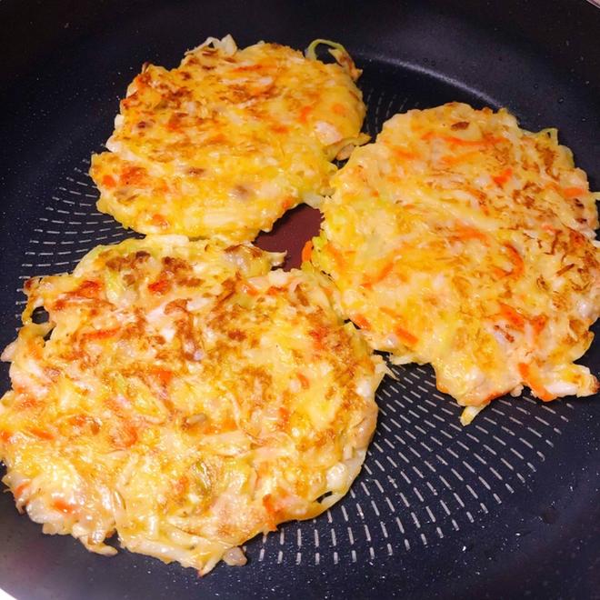 美味卷心菜丝煎饼