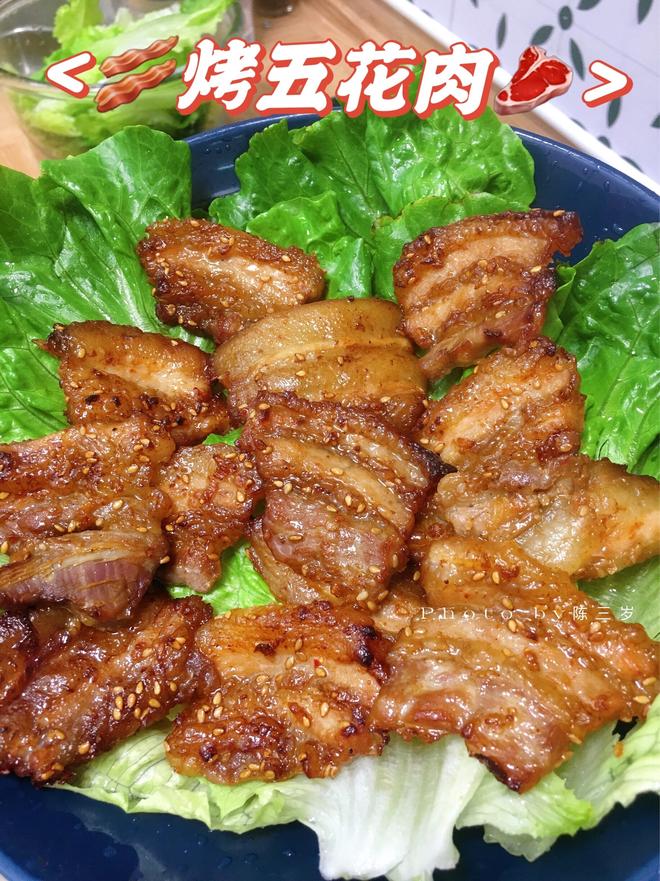 烤五花肉🥩这个夏天除了西瓜🍉当然还有烧烤🥓拥有烤箱的快乐🍺