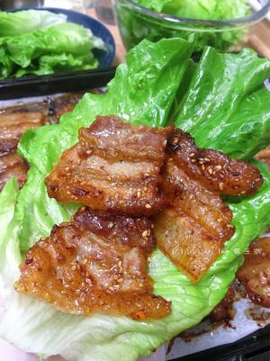 烤五花肉🥩这个夏天除了西瓜🍉当然还有烧烤🥓拥有烤箱的快乐🍺