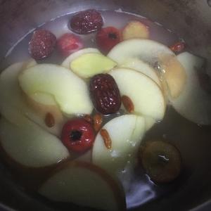 这样喝刮油消积不伤胃（苹果山楂水）宝宝大人都可以喝