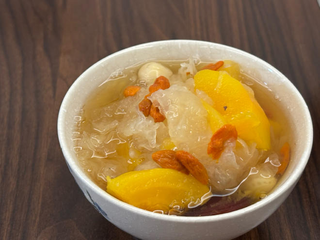 银耳木瓜莲子羹
