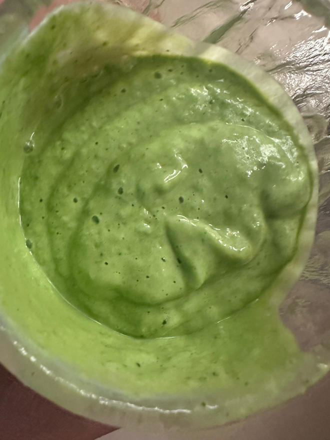 牛油果羽衣甘蓝超模绿