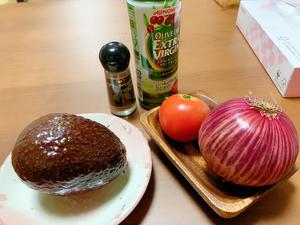简易版Guacamole墨西哥牛油果沙拉