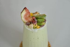 这是我喝过最好喝的牛油果奶昔🥑｜快来查收你的缤纷减脂杯🥰