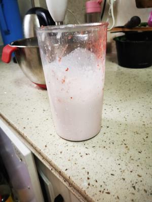 🍓零失败，超好喝～草莓牛奶🐮
