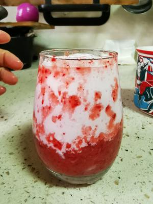 🍓零失败，超好喝～草莓牛奶🐮