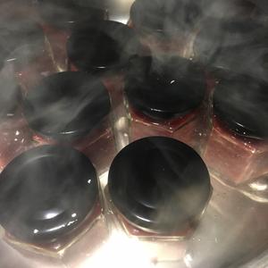 可常温保存一年的酸甜草莓酱