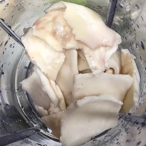 简单美味的自制椰奶，椰青喝完再利用(附取椰肉技巧)