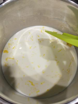 柠檬巴巴露亚