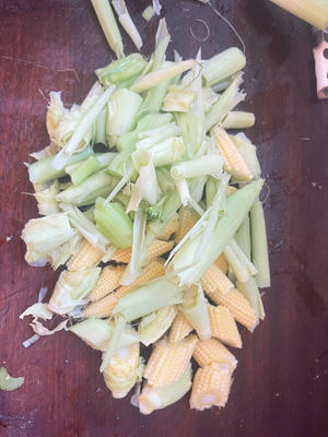杂菜炒玉米笋