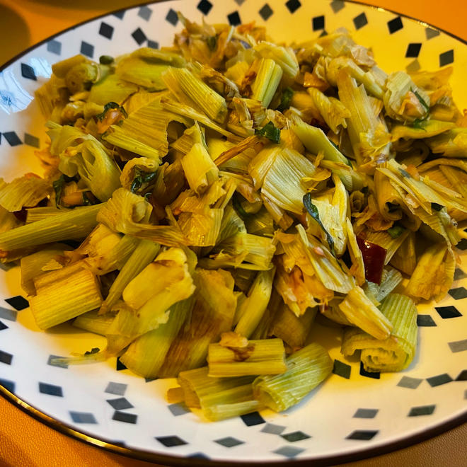 炒玉米笋叶（皮）