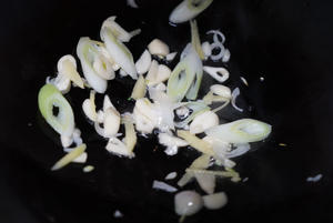 夜开花（瓠瓜）腊肠咸肉炒木耳