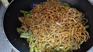 芸豆焖面（附万能的腌肉不老的办法）
