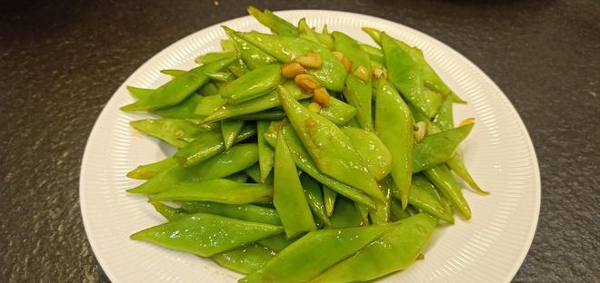 简单清爽快手菜【蒜香刀豆】