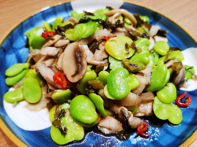 蘑菇鲜蚕豆