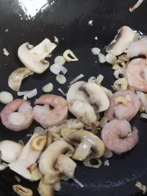蚕豆瓣子炒虾仁～吃出春天的味道