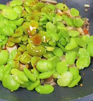 家常菜炒蚕豆