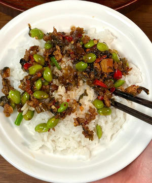 梅干菜炒毛豆