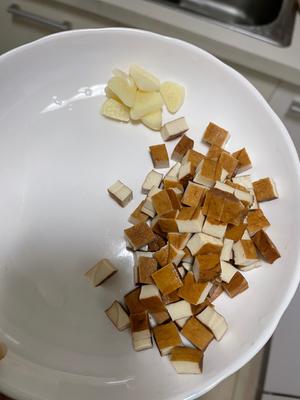 毛豆炒豆干