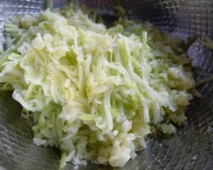 素饺子的极致美味 西葫芦鸡蛋饺子
