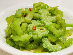 凉拌苦瓜（减脂肪，脆爽可口）