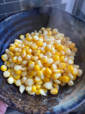 没人不爱吃的【芝士玉米烙】附拨玉米技巧