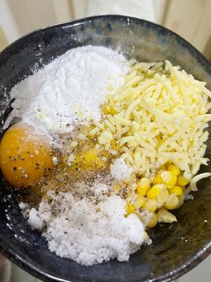没人不爱吃的【芝士玉米烙】附拨玉米技巧