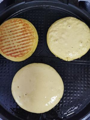 奶香玉米饼