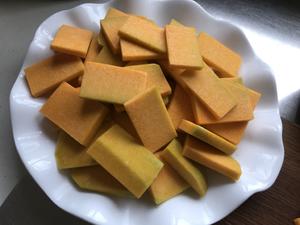 堂妈小厨——发面南瓜饼