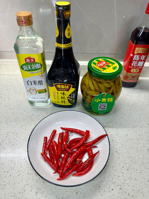 酸辣爽口Q弹的泡椒鸭爪