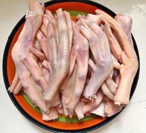 辣味卤鸭掌