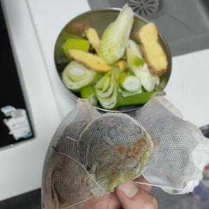 家庭自制卤鸭货（鸭脖和鸭舌头）