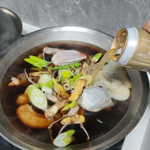 家庭自制卤鸭货（鸭脖和鸭舌头）