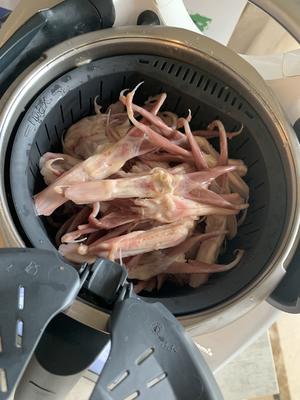 小美酱鸭舌