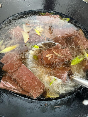鸭血粉丝汤