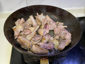 笋干老鸭汤(杭州味道)