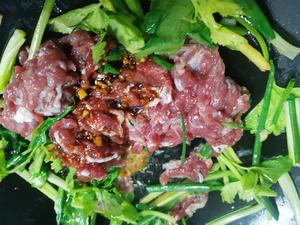 清炒羊肉片