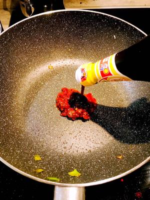 火锅剩的羊肉片怎么办？一招搞定 又好看又好吃的 水煮羊肉 海外党必备