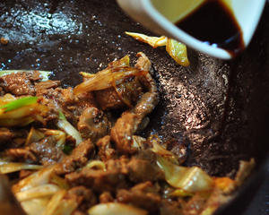 【嗷呜】老北京葱爆羊肉